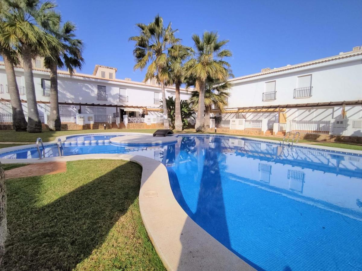 Palm Beach 132 Adosado Con Jardin Y Piscina Albert Villas Alcossebre Eksteriør bilde